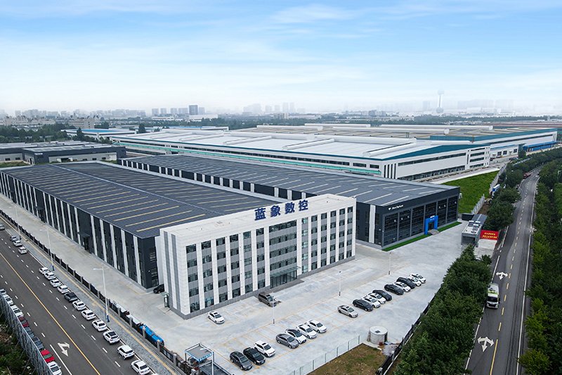03-Blue-Elephant-CNC-factory