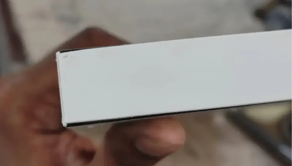 broken corner and cracked tape defect on pvc laminated panel edge