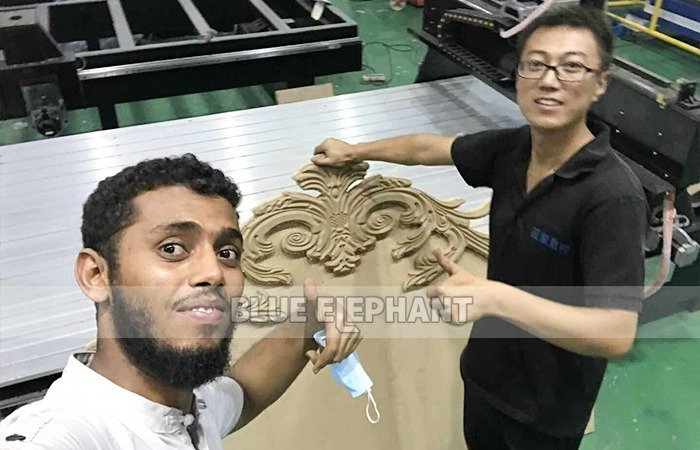 Training for Kenyan customer-1530 Pneumatic System 3 Spindles CNC Router 5