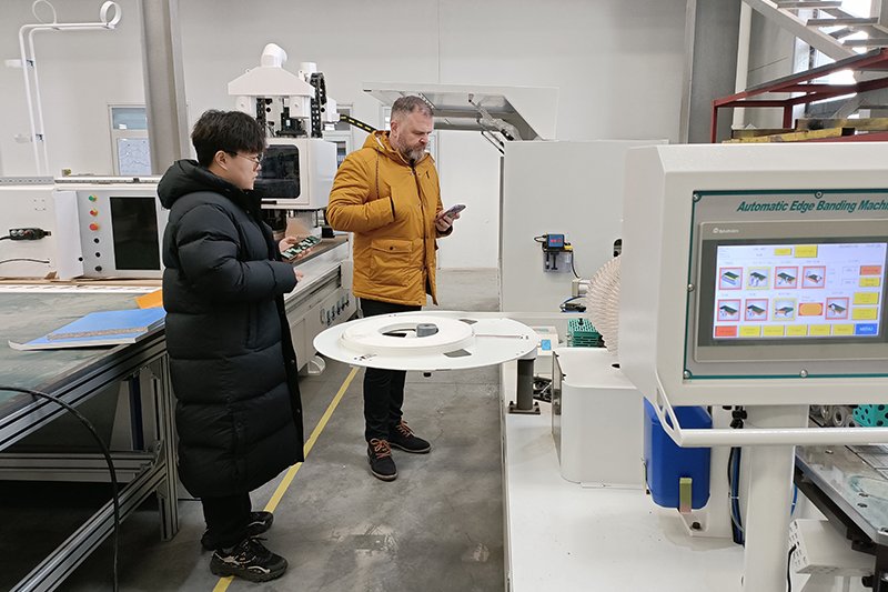 Poland customers visit 3