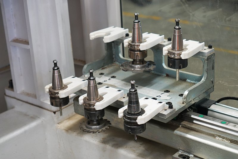 Automatic tool changing