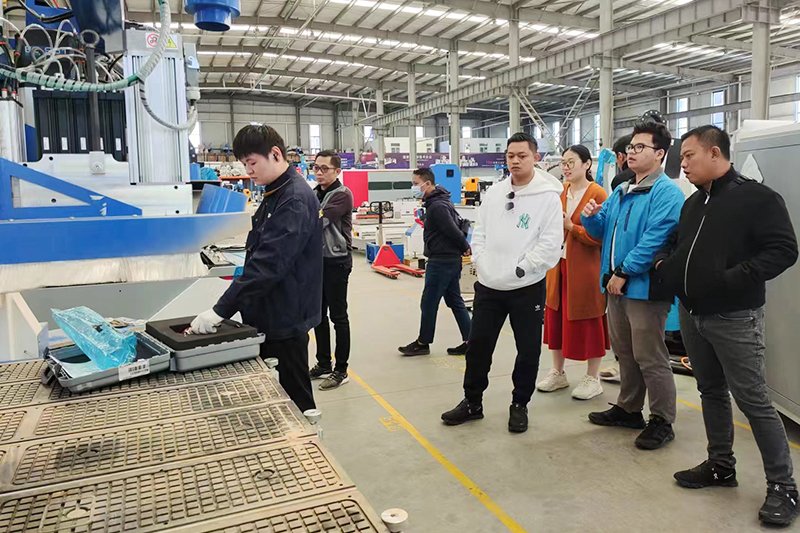 Blue Elephant CNC machine for sale Indonesia indonesian customers visit 1