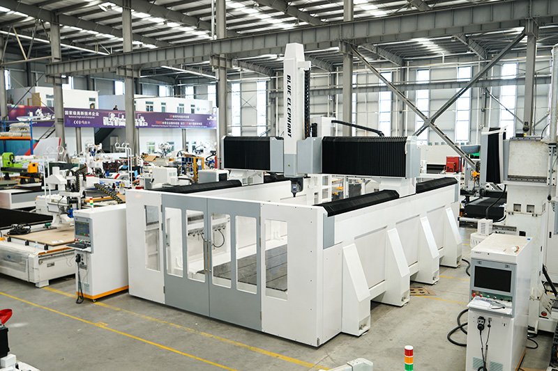 2040 ATC 5 axis EPS foam CNC machine 2040 ATC 5 Axis EPS Styrofoam Foam CNC Cutter 1